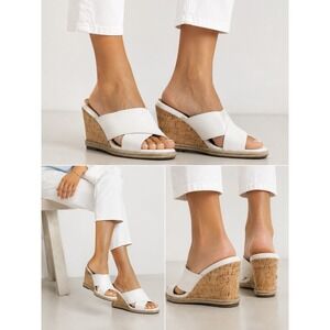 Sofft Wedge Slip On White Leather Sandals Open Toe Soft Supple Size 9 Shoes